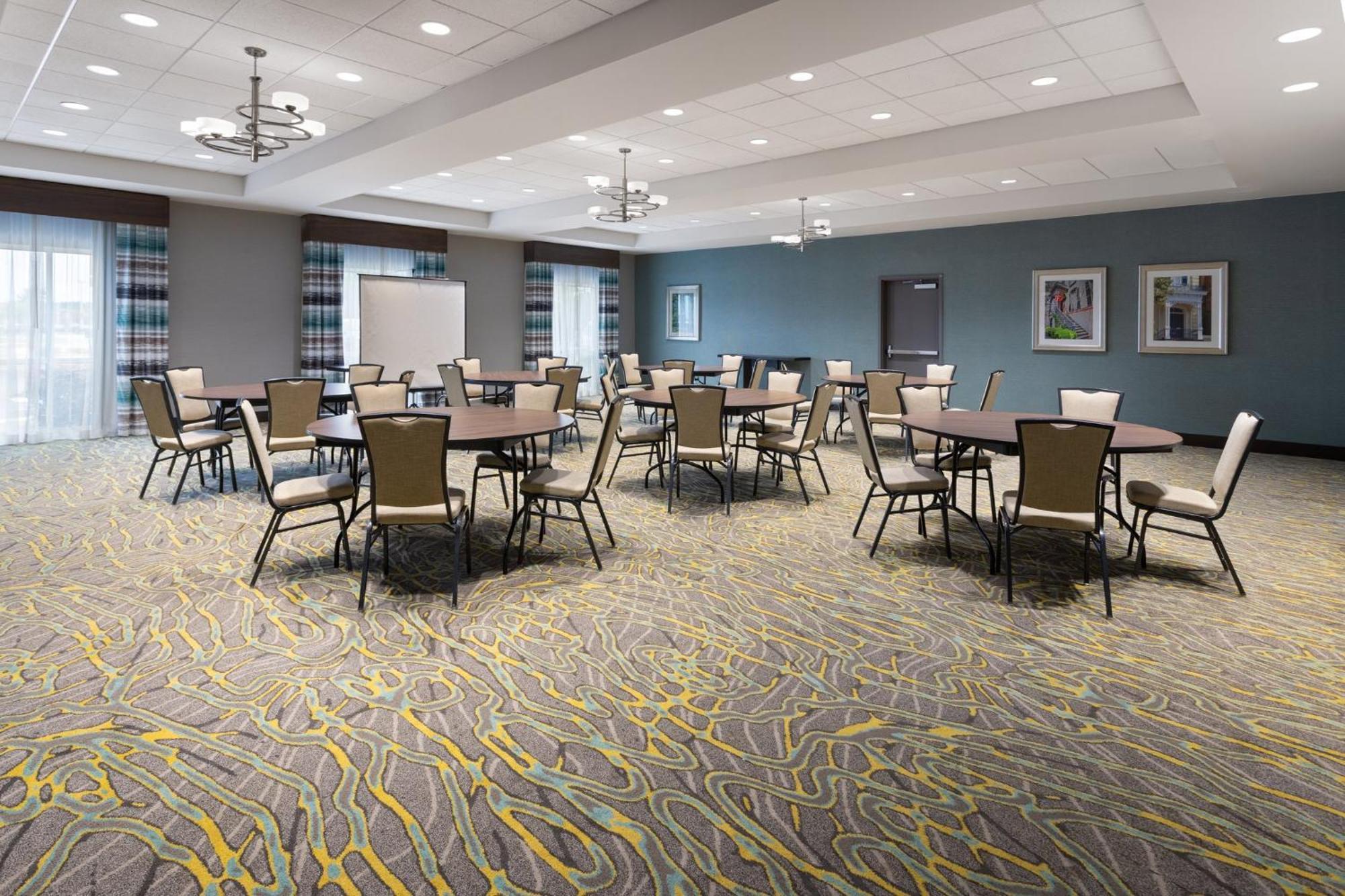 Holiday Inn & Suites - Savannah Airport - Pooler By Ihg Ngoại thất bức ảnh