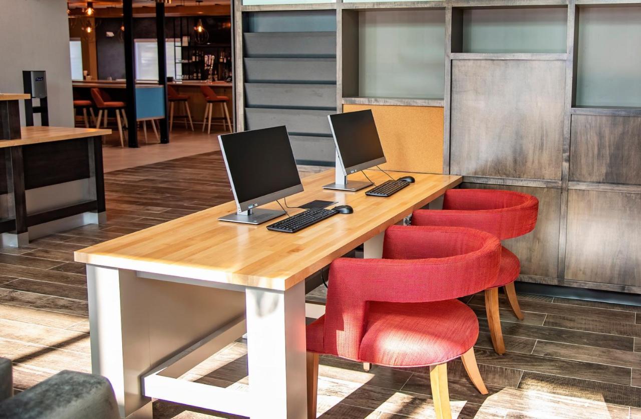 Holiday Inn & Suites - Savannah Airport - Pooler By Ihg Ngoại thất bức ảnh